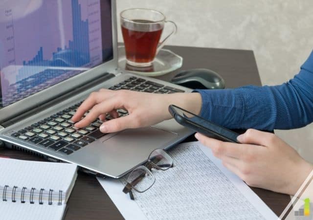 More people than ever are conducting business, making purchases, and more online. That's why now is the perfect time to switch to an online bank.