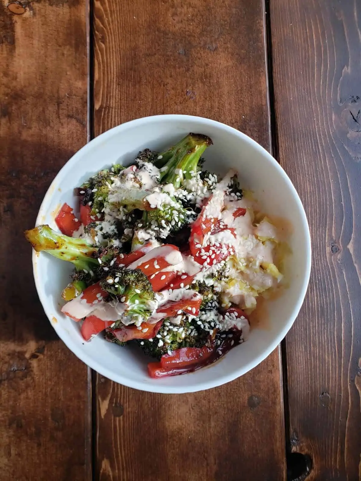 Sticky Umami Broccoli and Bell Pepper Bowls with Ginger Rice, Sriracha Mayo, and a Scrambled Egg (substituted for the fried egg)