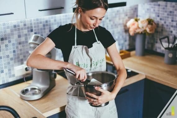 EveryPlate is a low-cost meal kit delivery service that helps you save time in the kitchen. Read our review to see why the service is worth considering.
