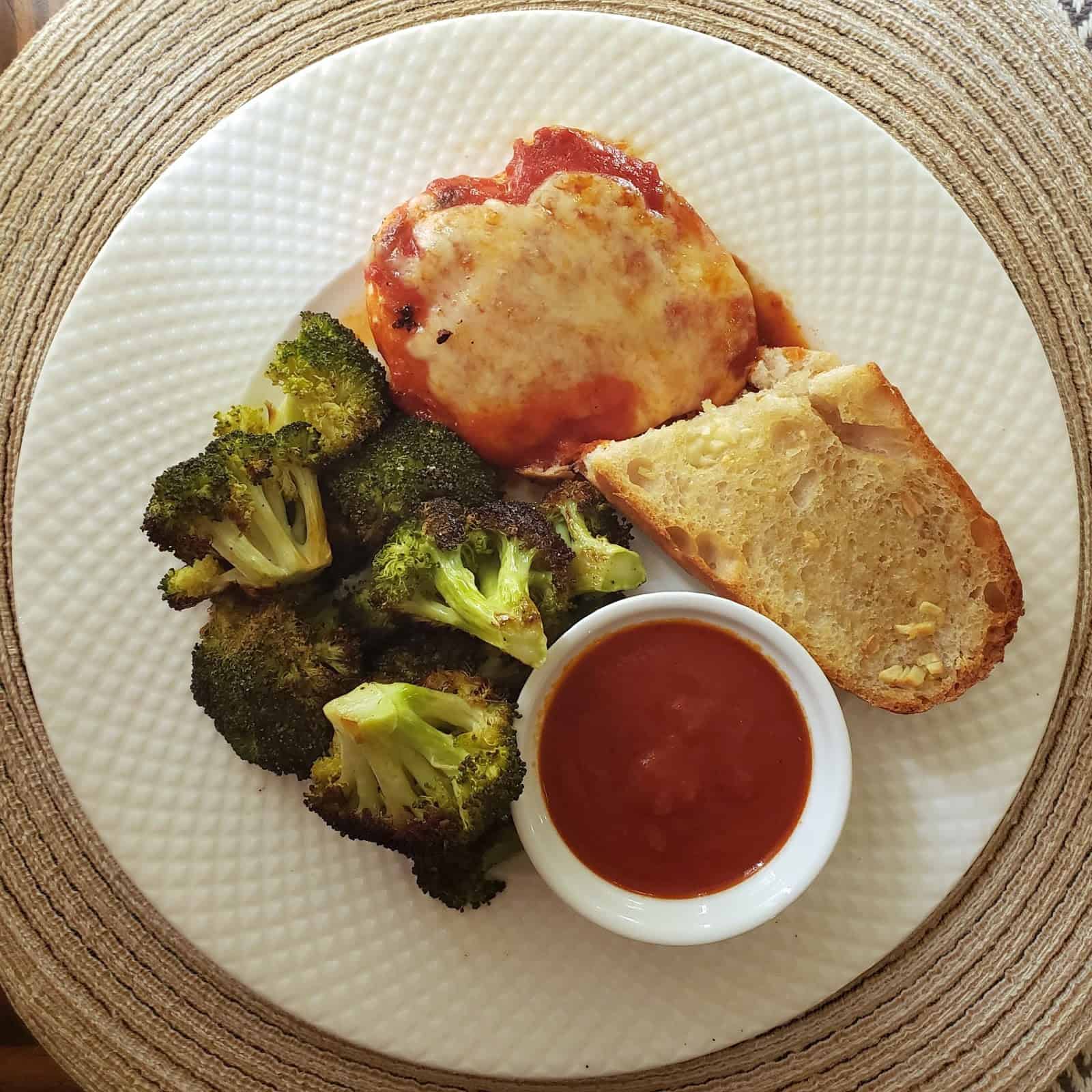 Chicken Parm with Roasted Broccoli & Garlic Bread