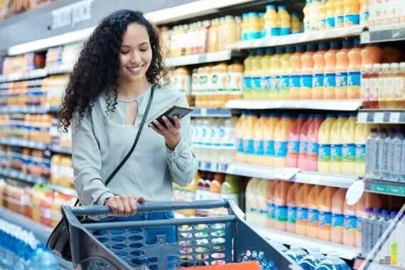 Working for Instacart Shopper is a great way to earn extra cash. Read our review to learn how to make $20 per hour with the personal shopper side hustle.