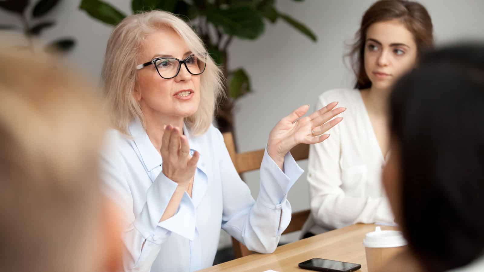 employee and boss meeting